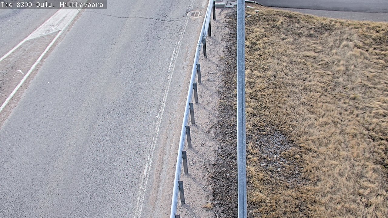 Weather Camera Image väg 8300 Oulu Hiukkavaara, Oulu, Pohjois-Pohjanmaa