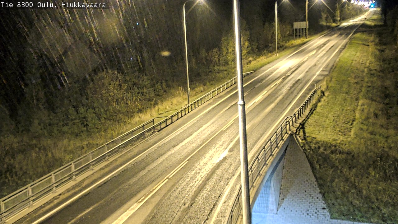Weather Camera Image väg 8300 Oulu Hiukkavaara, Oulu, Pohjois-Pohjanmaa