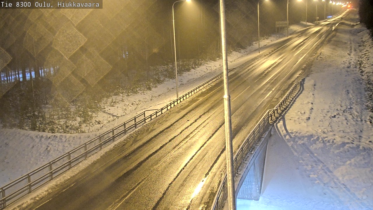 Weather Camera Image väg 8300 Oulu Hiukkavaara, Oulu, Pohjois-Pohjanmaa