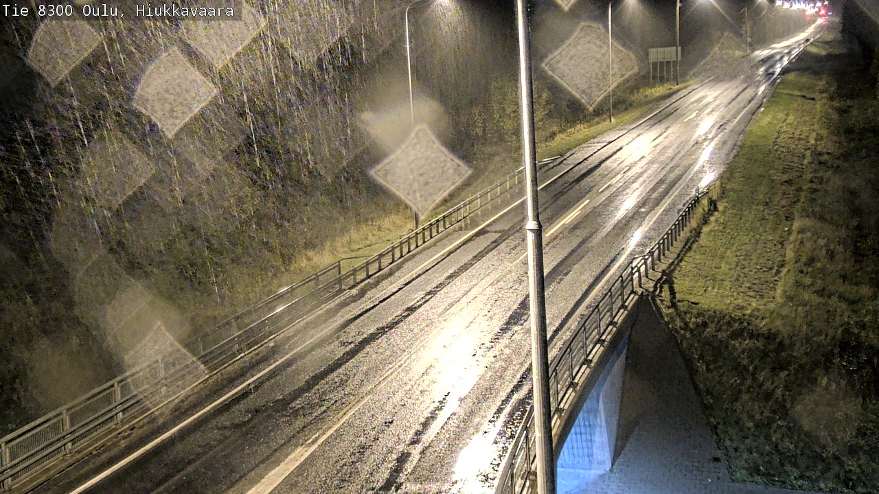 Weather Camera Image väg 8300 Oulu Hiukkavaara, Oulu, Pohjois-Pohjanmaa