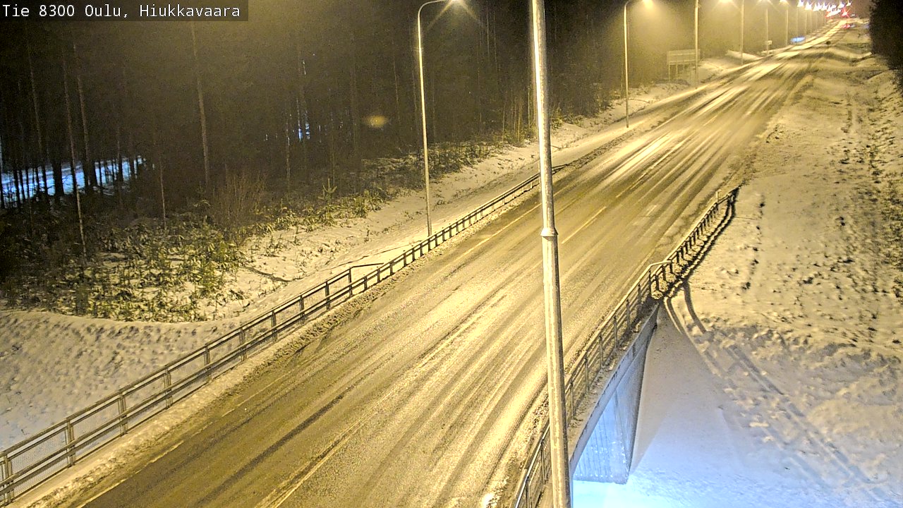 Weather Camera Image väg 8300 Oulu Hiukkavaara, Oulu, Pohjois-Pohjanmaa