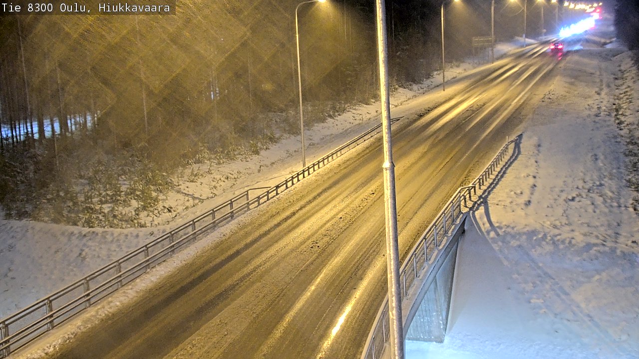 Weather Camera Image väg 8300 Oulu Hiukkavaara, Oulu, Pohjois-Pohjanmaa