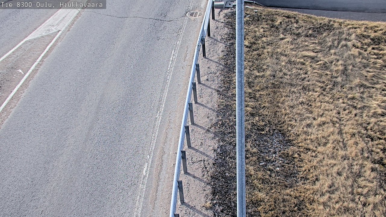 Weather Camera Image väg 8300 Oulu Hiukkavaara, Oulu, Pohjois-Pohjanmaa