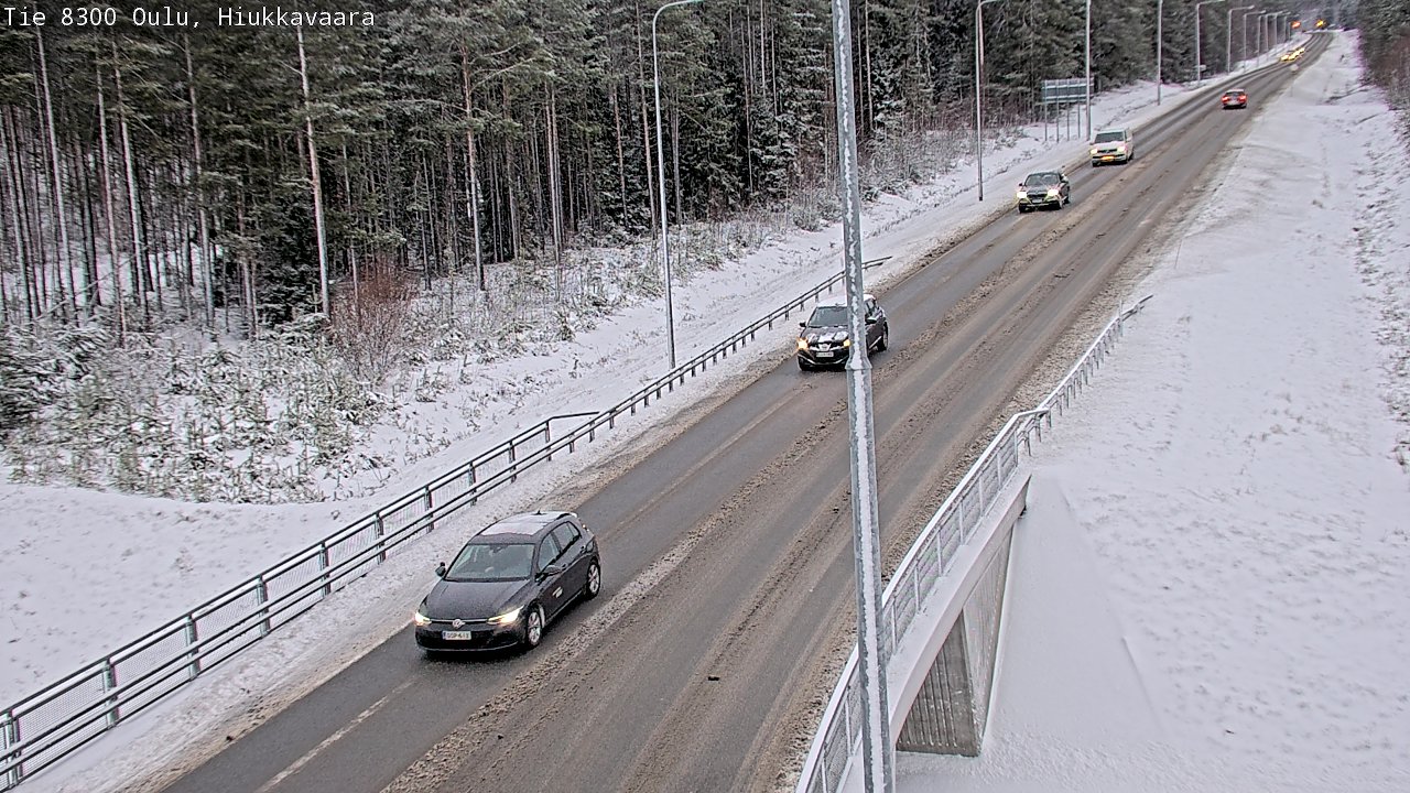 Weather Camera Image väg 8300 Oulu Hiukkavaara, Oulu, Pohjois-Pohjanmaa