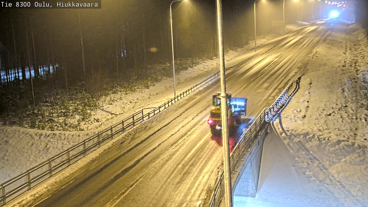 Weather Camera Image väg 8300 Oulu Hiukkavaara, Oulu, Pohjois-Pohjanmaa