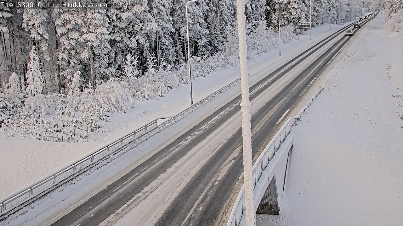 Weather Camera Image road 8300 Oulu Hiukkavaara, Oulu, Pohjois-Pohjanmaa