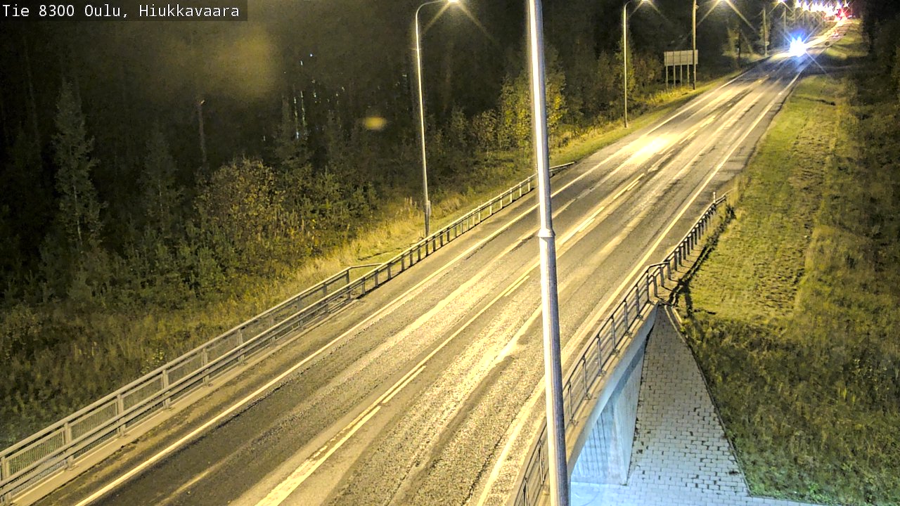 Weather Camera Image väg 8300 Oulu Hiukkavaara, Oulu, Pohjois-Pohjanmaa
