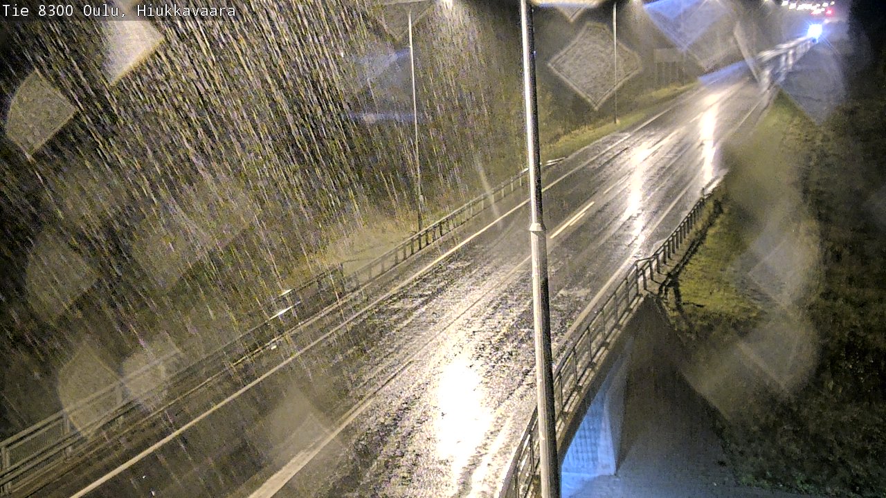 Weather Camera Image väg 8300 Oulu Hiukkavaara, Oulu, Pohjois-Pohjanmaa