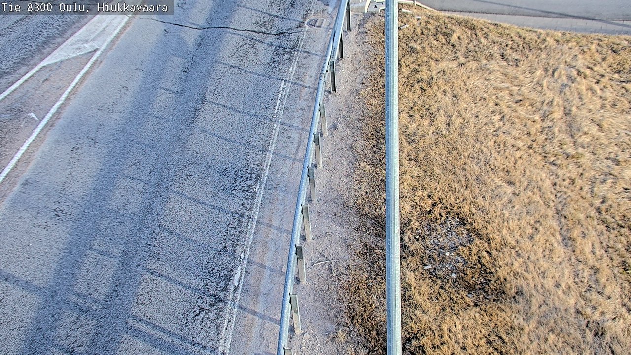 Weather Camera Image väg 8300 Oulu Hiukkavaara, Oulu, Pohjois-Pohjanmaa