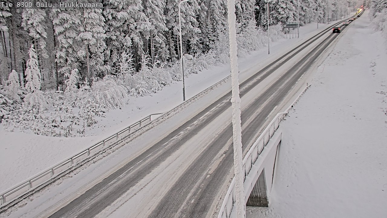 Weather Camera Image road 8300 Oulu Hiukkavaara, Oulu, Pohjois-Pohjanmaa