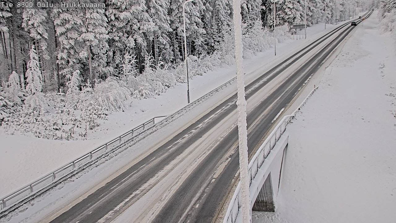 Weather Camera Image road 8300 Oulu Hiukkavaara, Oulu, Pohjois-Pohjanmaa