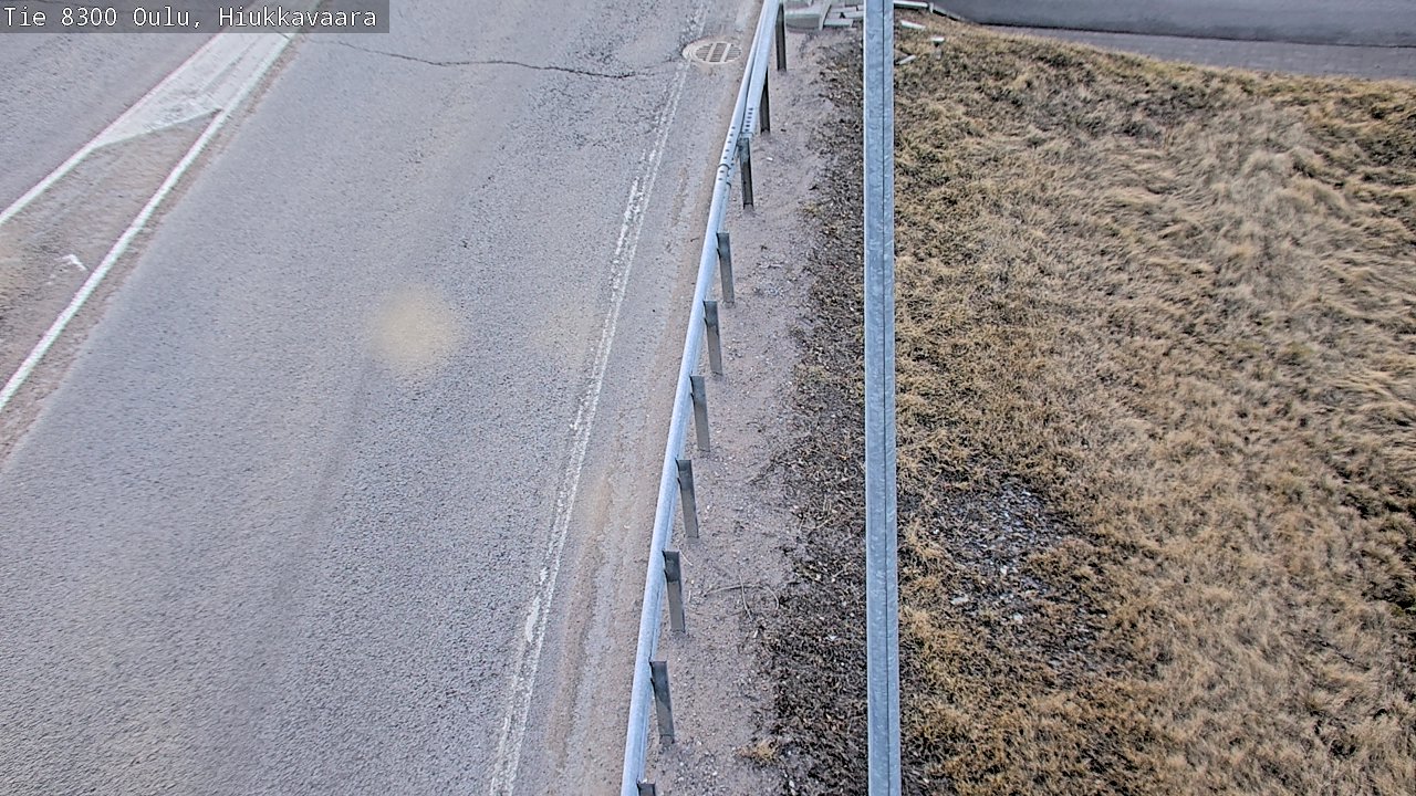 Weather Camera Image väg 8300 Oulu Hiukkavaara, Oulu, Pohjois-Pohjanmaa