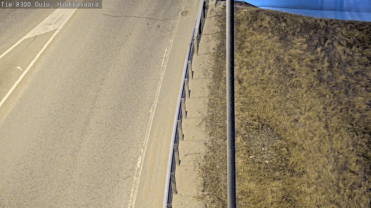 Weather Camera Image road 8300 Oulu Hiukkavaara, Oulu, Pohjois-Pohjanmaa