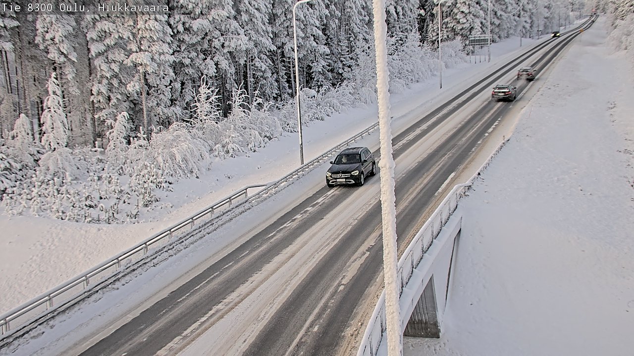Weather Camera Image road 8300 Oulu Hiukkavaara, Oulu, Pohjois-Pohjanmaa