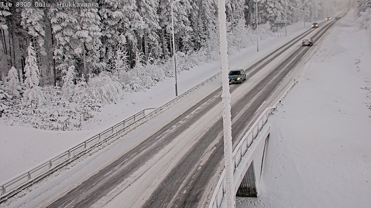 Weather Camera Image road 8300 Oulu Hiukkavaara, Oulu, Pohjois-Pohjanmaa