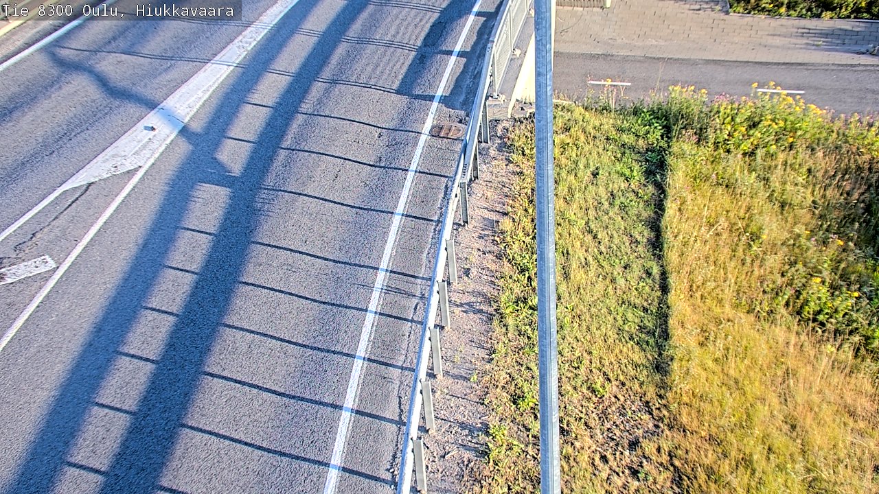 Weather Camera Image road 8300 Oulu Hiukkavaara, Oulu, Pohjois-Pohjanmaa