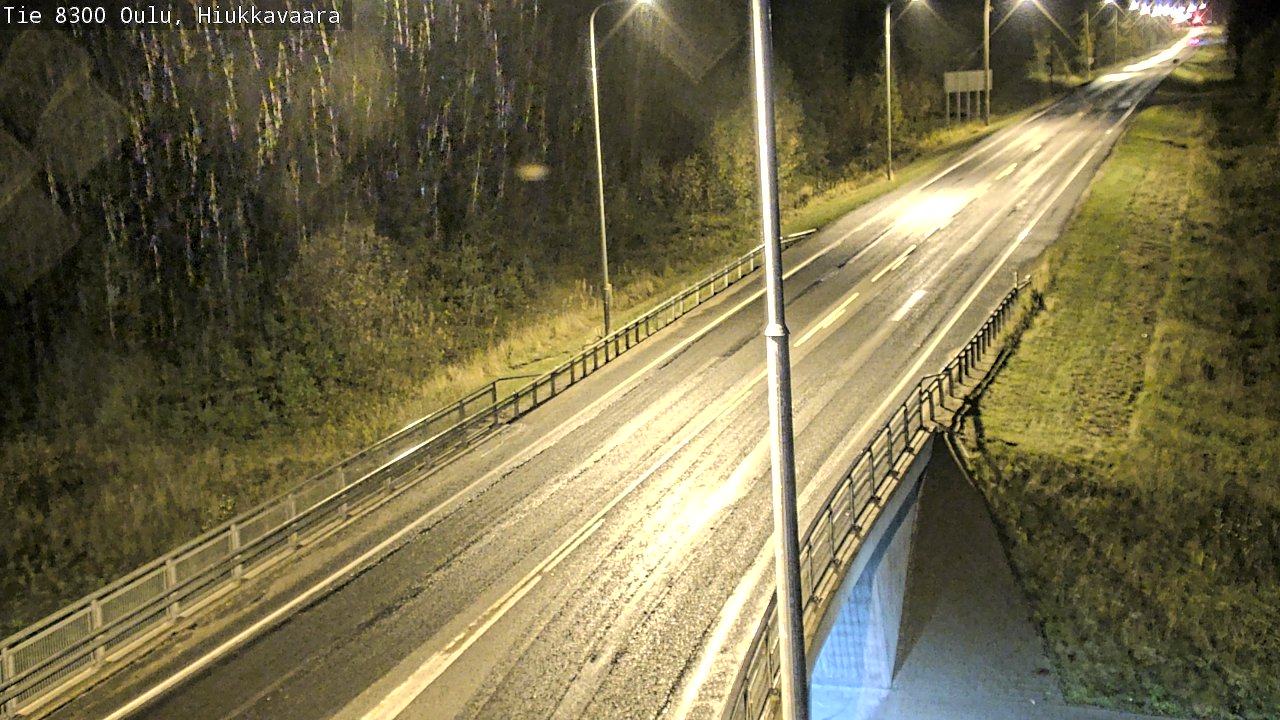 Weather Camera Image väg 8300 Oulu Hiukkavaara, Oulu, Pohjois-Pohjanmaa
