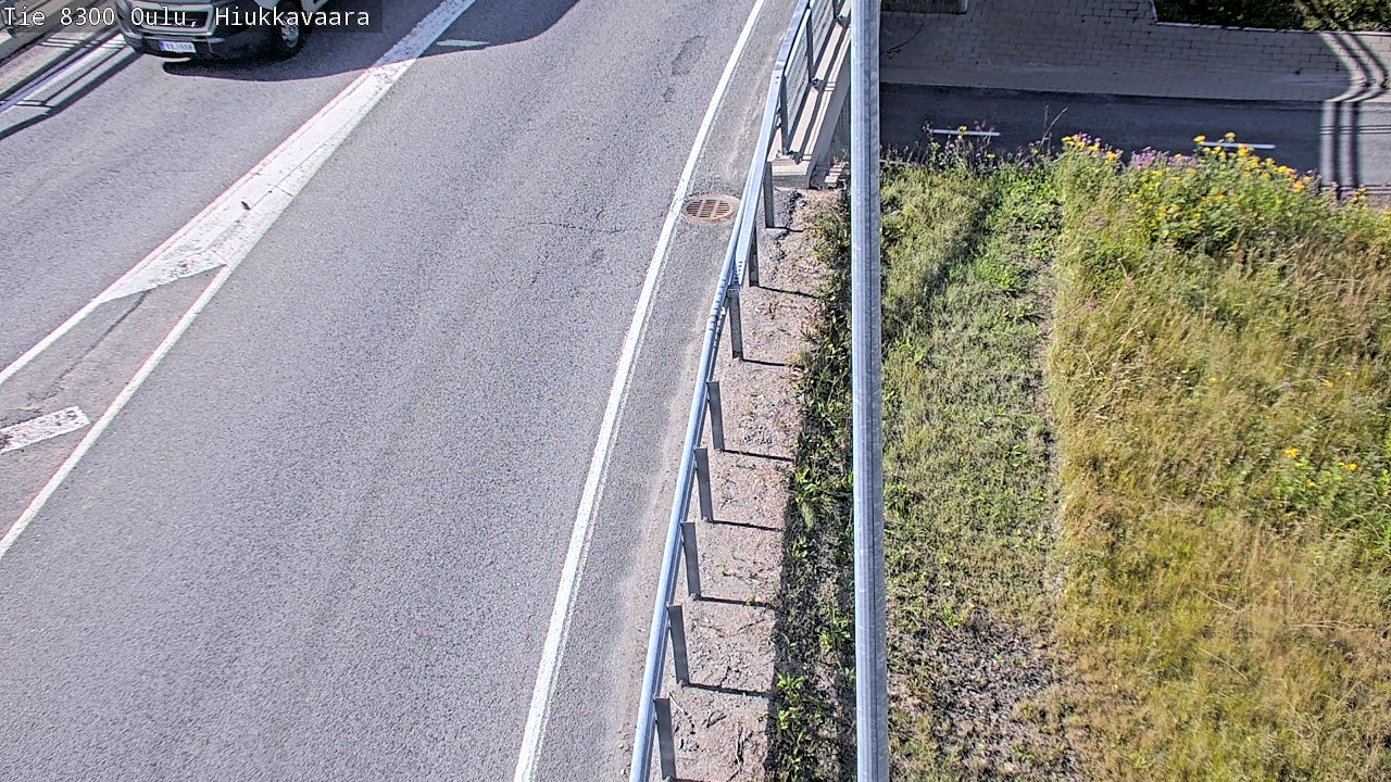 Weather Camera Image road 8300 Oulu Hiukkavaara, Oulu, Pohjois-Pohjanmaa