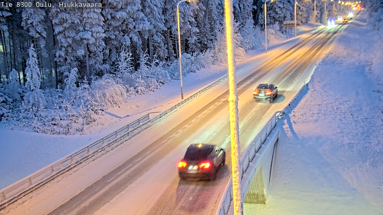 Weather Camera Image road 8300 Oulu Hiukkavaara, Oulu, Pohjois-Pohjanmaa