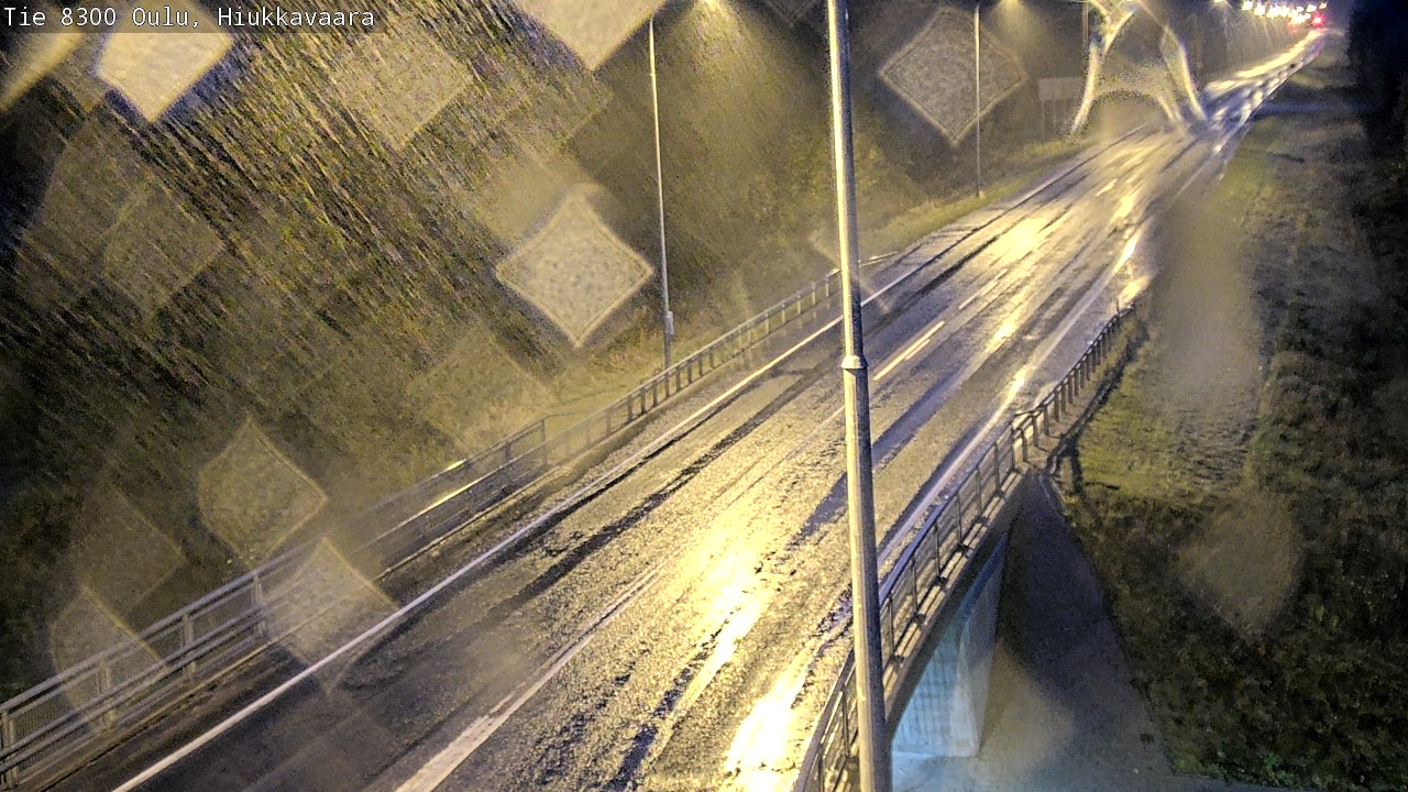 Weather Camera Image väg 8300 Oulu Hiukkavaara, Oulu, Pohjois-Pohjanmaa
