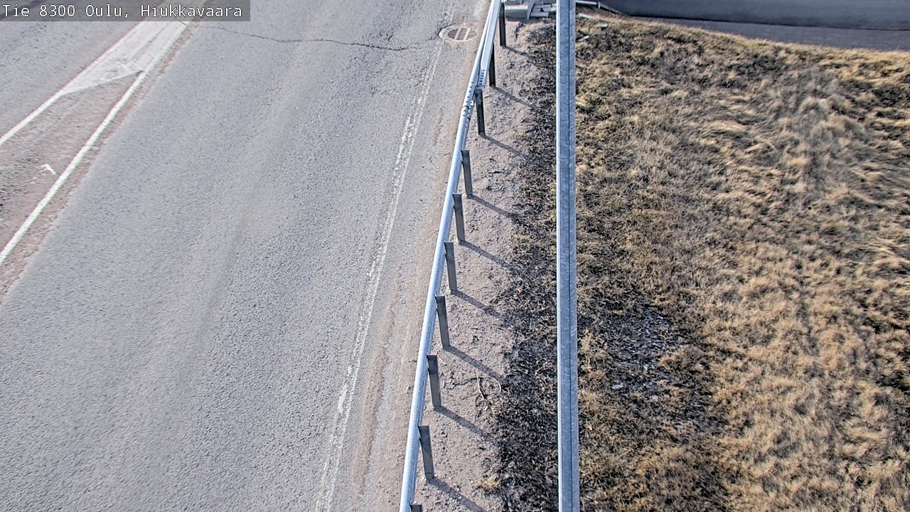 Weather Camera Image väg 8300 Oulu Hiukkavaara, Oulu, Pohjois-Pohjanmaa