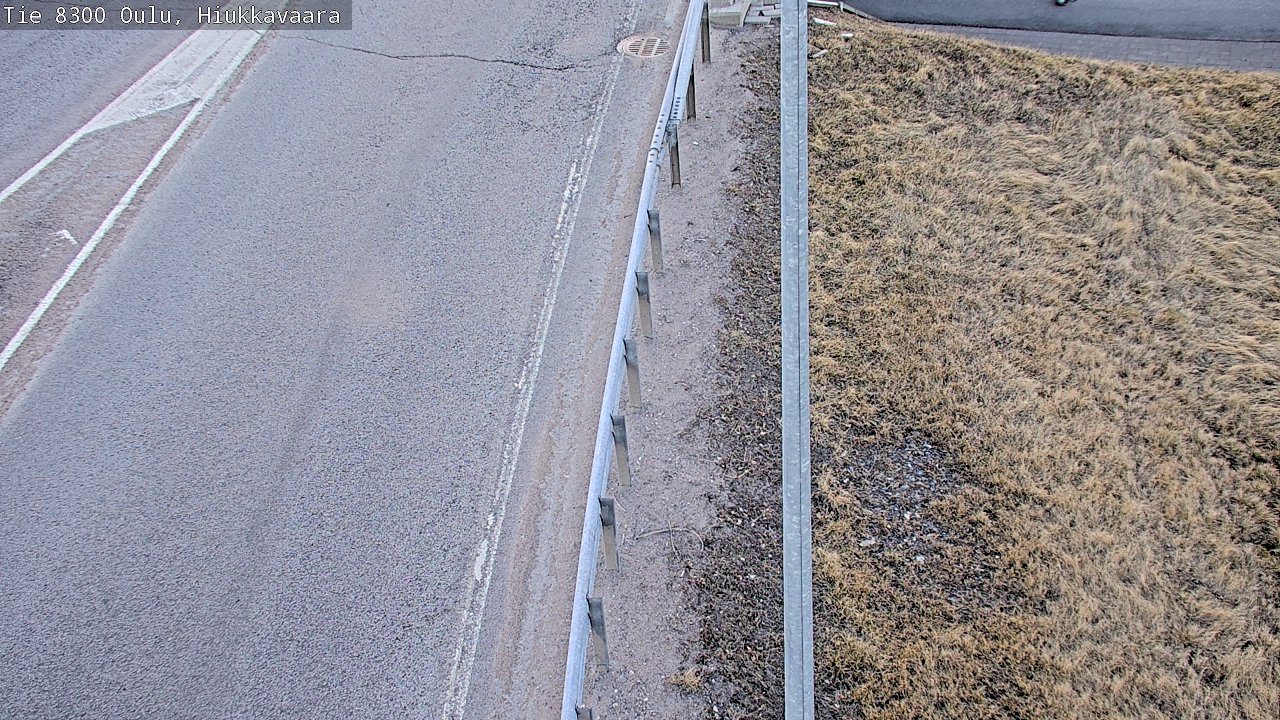 Weather Camera Image väg 8300 Oulu Hiukkavaara, Oulu, Pohjois-Pohjanmaa