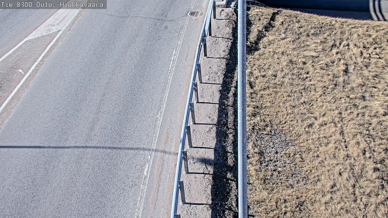 Weather Camera Image väg 8300 Oulu Hiukkavaara, Oulu, Pohjois-Pohjanmaa