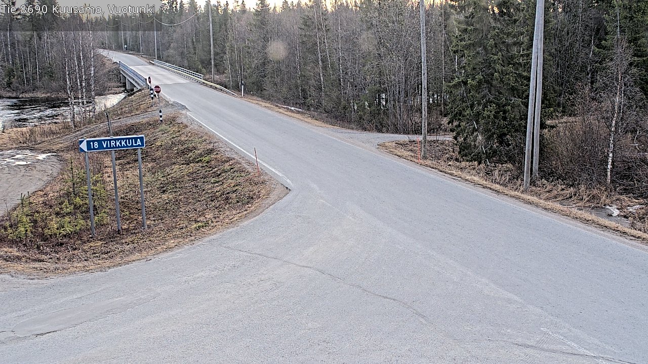 Weather Camera Image Väg 8690 Kuusamo, Vuotunki, Kuusamo, Pohjois-Pohjanmaa