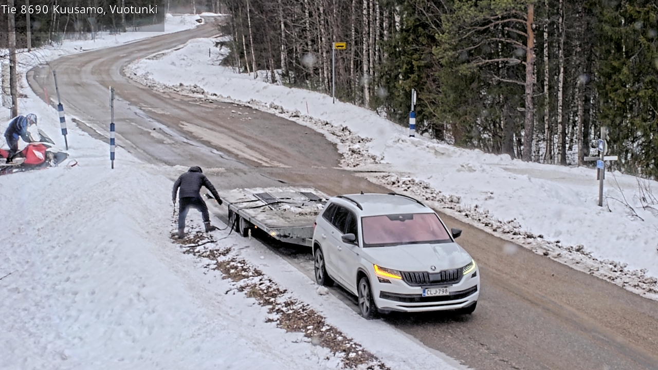 Weather Camera Image Väg 8690 Kuusamo, Vuotunki, Kuusamo, Pohjois-Pohjanmaa