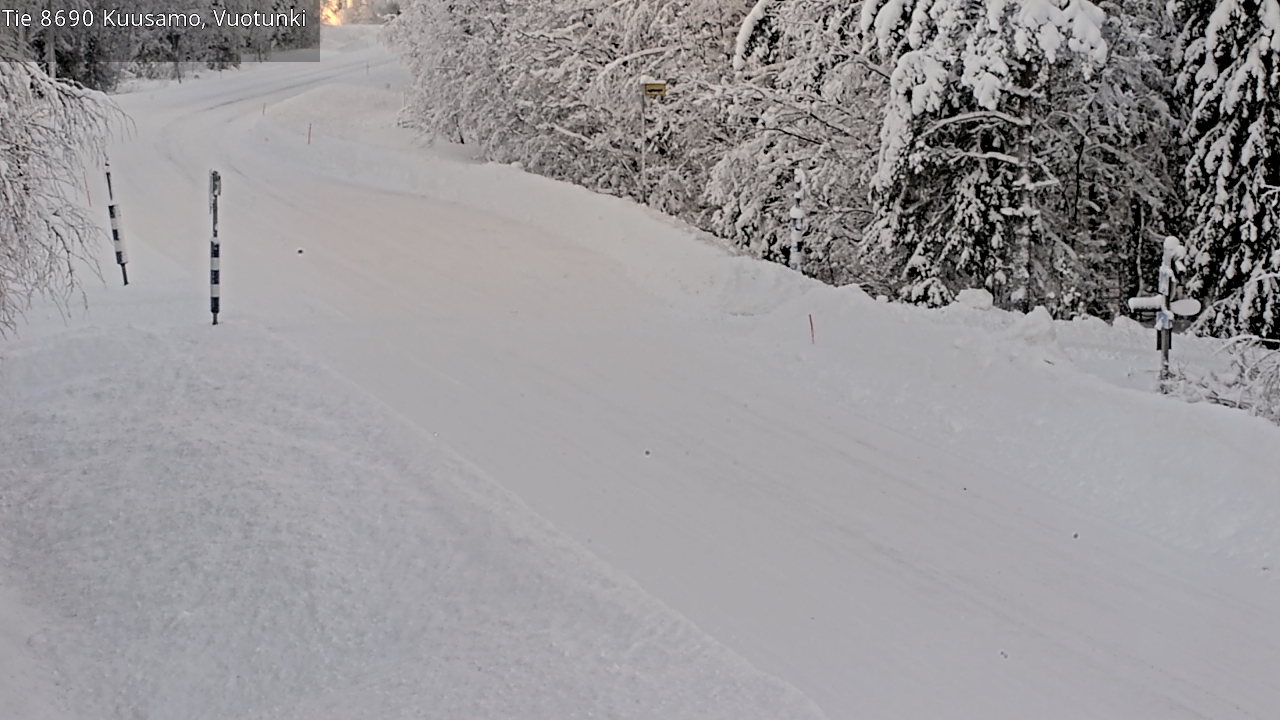 Weather Camera Image Väg 8690 Kuusamo, Vuotunki, Kuusamo, Pohjois-Pohjanmaa