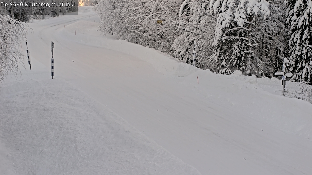 Weather Camera Image Väg 8690 Kuusamo, Vuotunki, Kuusamo, Pohjois-Pohjanmaa