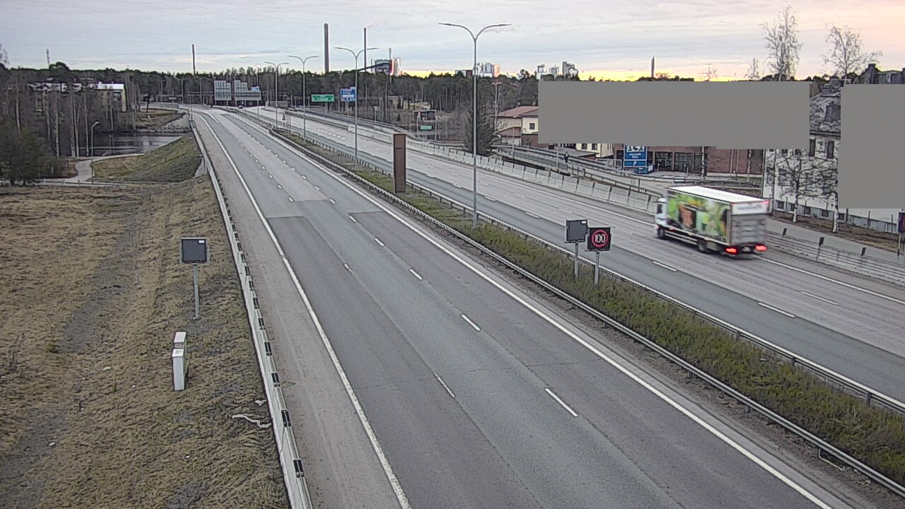 Weather Camera Image Väg 4 Uleåborg, Intiö, Oulu, Pohjois-Pohjanmaa