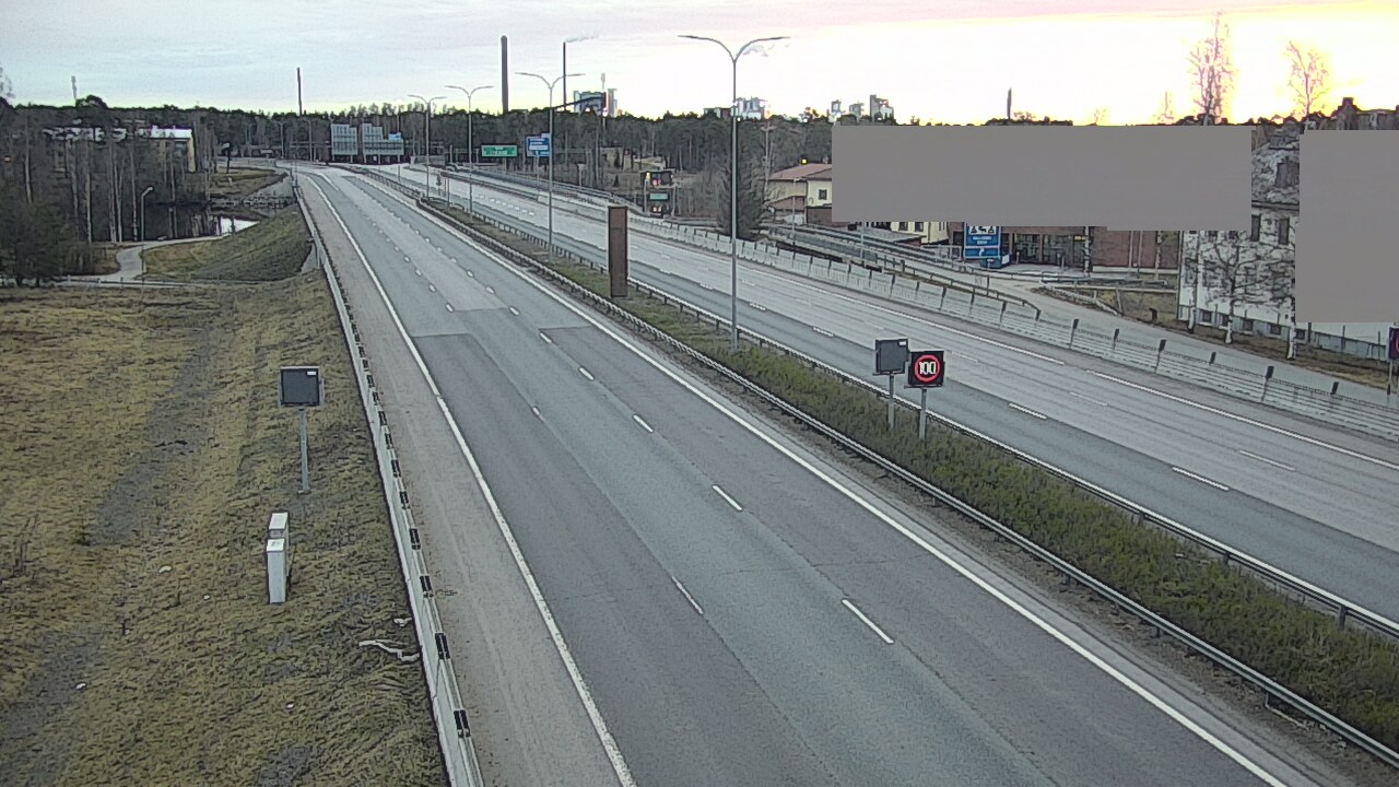 Weather Camera Image Väg 4 Uleåborg, Intiö, Oulu, Pohjois-Pohjanmaa