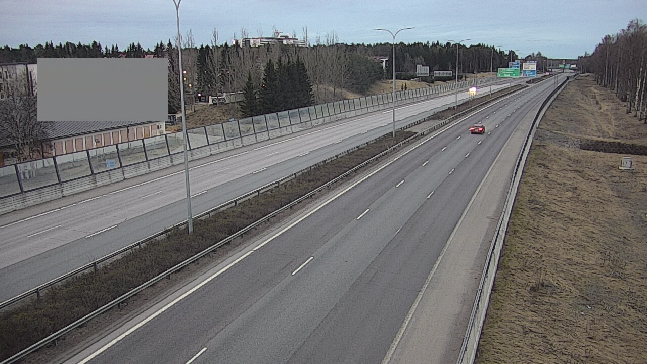 Weather Camera Image Väg 4 Uleåborg, Intiö, Oulu, Pohjois-Pohjanmaa