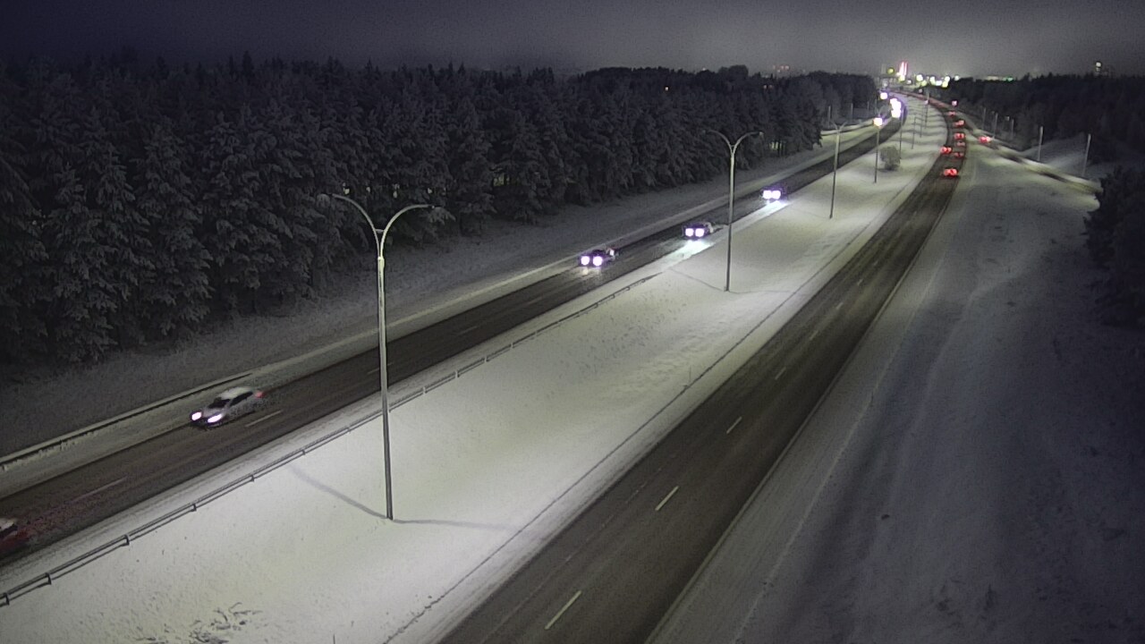 Weather Camera Image Road 4 Oulu, Ouluntulli, Oulu, Pohjois-Pohjanmaa