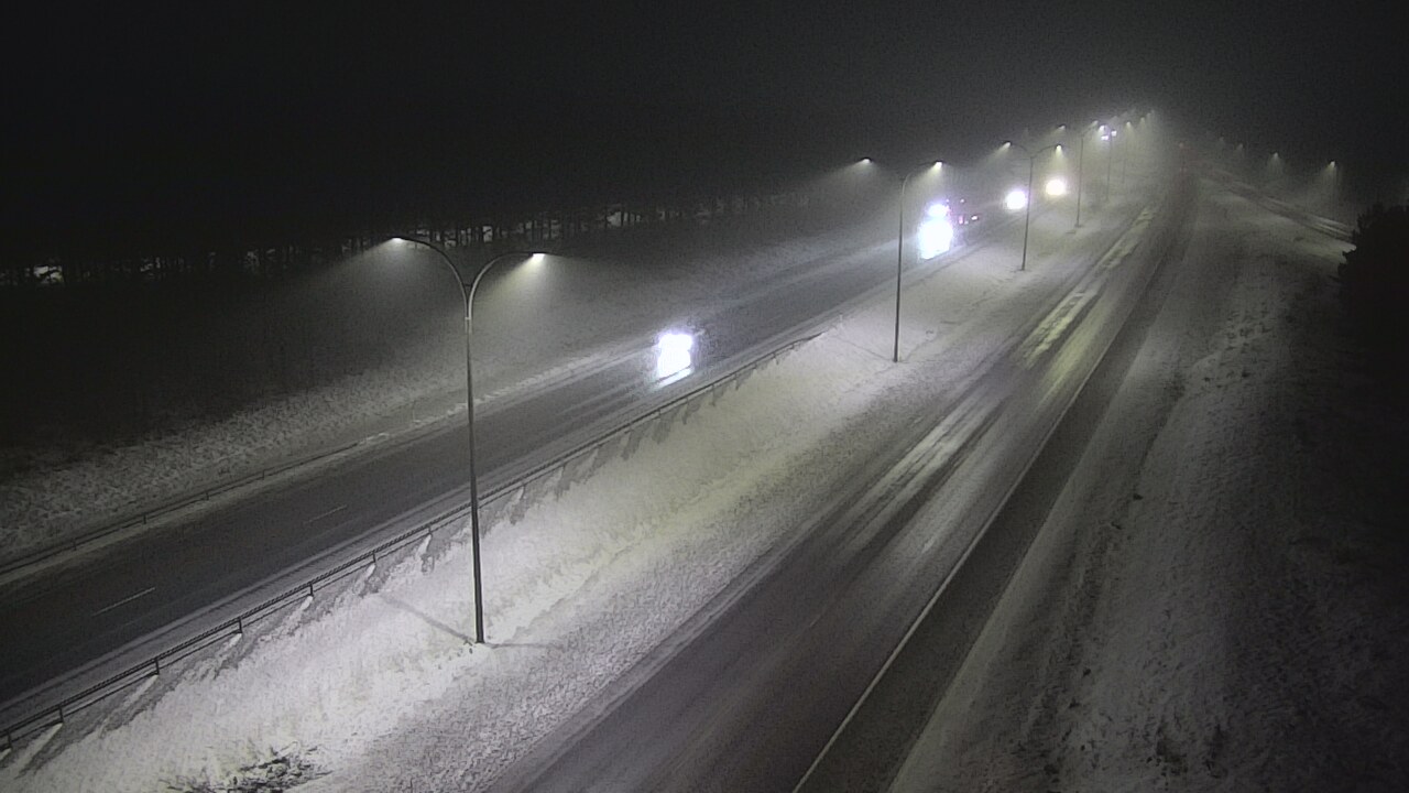 Weather Camera Image Väg 4 Uleåborg, Ouluntulli, Oulu, Pohjois-Pohjanmaa