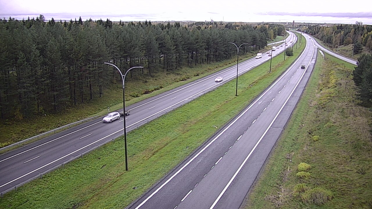 Weather Camera Image Väg 4 Uleåborg, Ouluntulli, Oulu, Pohjois-Pohjanmaa