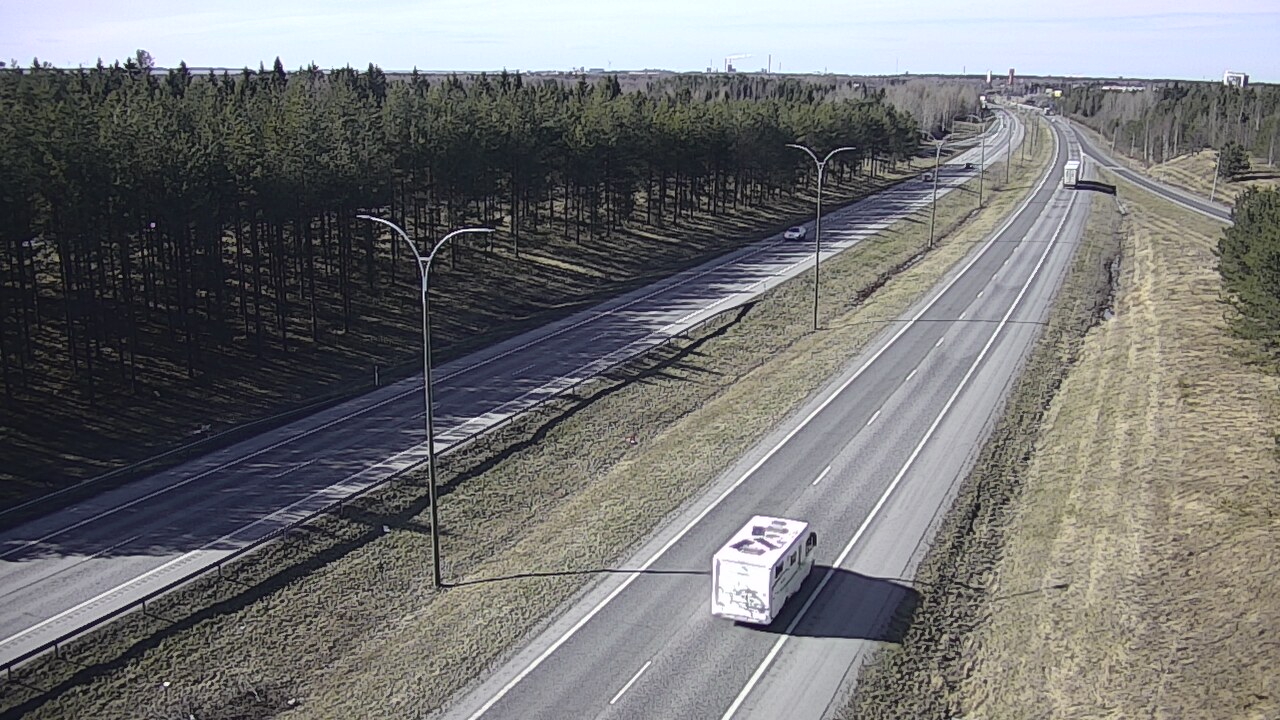 Weather Camera Image Väg 4 Uleåborg, Ouluntulli, Oulu, Pohjois-Pohjanmaa