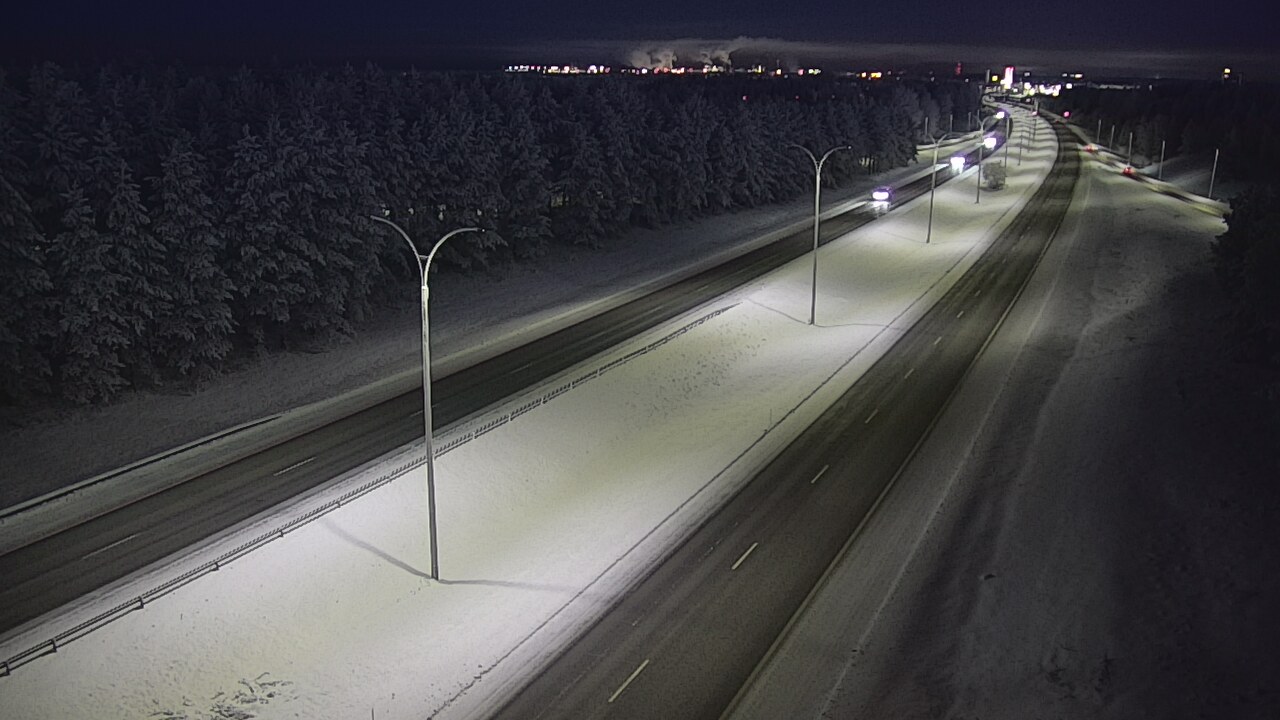 Weather Camera Image Road 4 Oulu, Ouluntulli, Oulu, Pohjois-Pohjanmaa