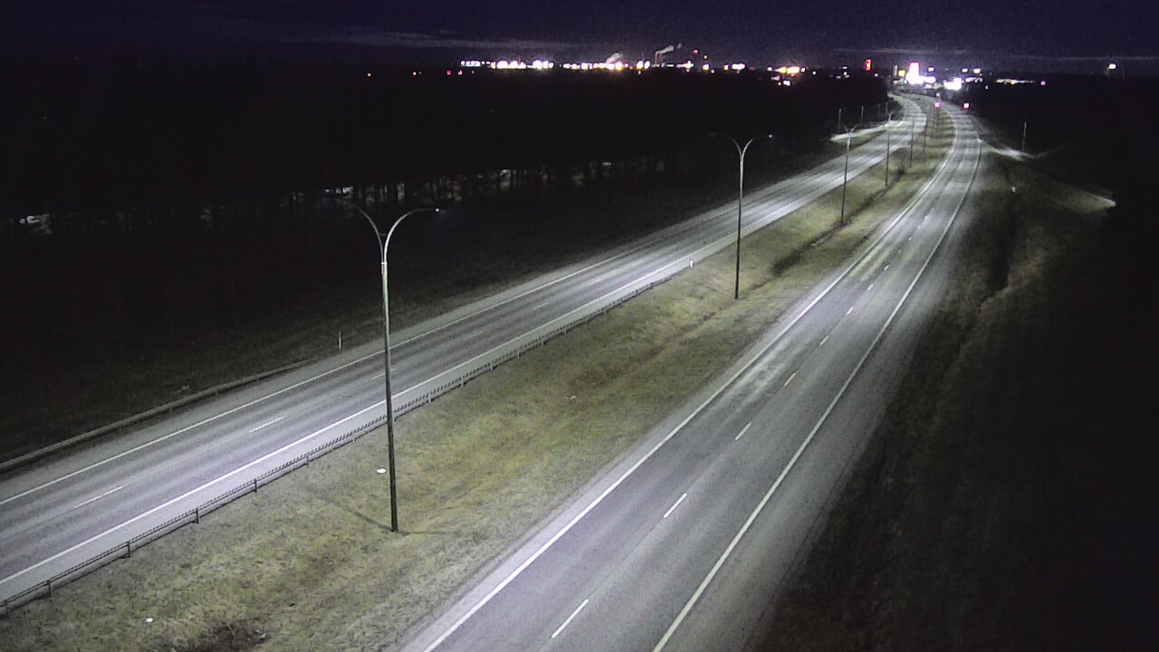 Weather Camera Image Väg 4 Uleåborg, Ouluntulli, Oulu, Pohjois-Pohjanmaa