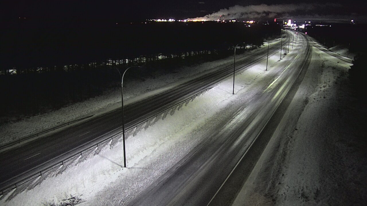 Weather Camera Image Väg 4 Uleåborg, Ouluntulli, Oulu, Pohjois-Pohjanmaa