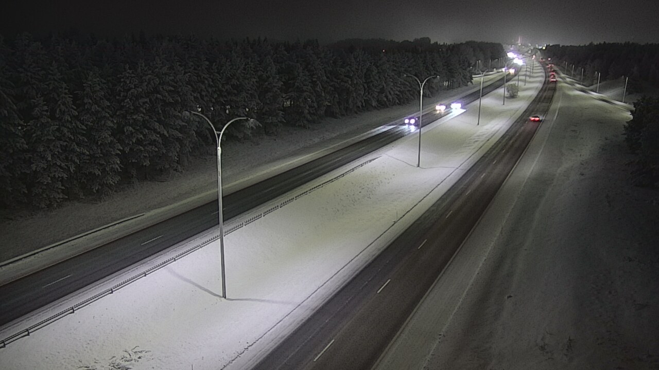 Weather Camera Image Road 4 Oulu, Ouluntulli, Oulu, Pohjois-Pohjanmaa