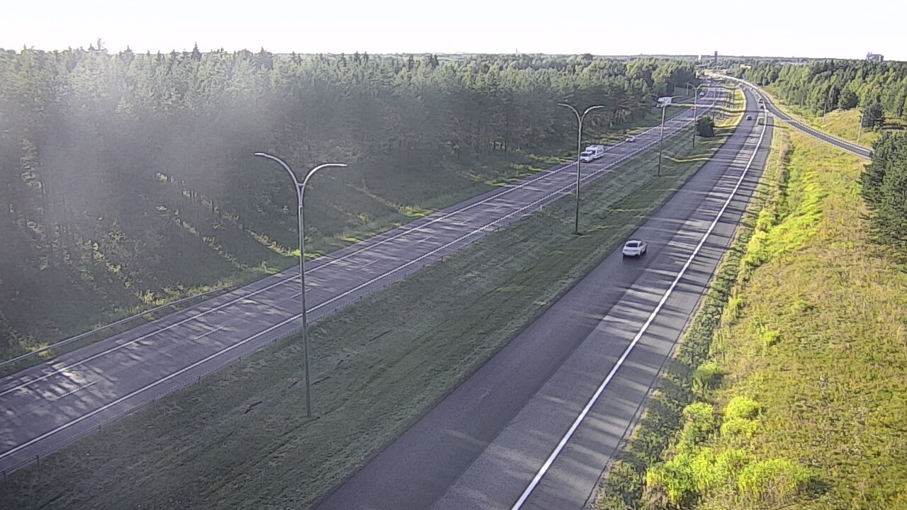 Weather Camera Image Väg 4 Uleåborg, Ouluntulli, Oulu, Pohjois-Pohjanmaa
