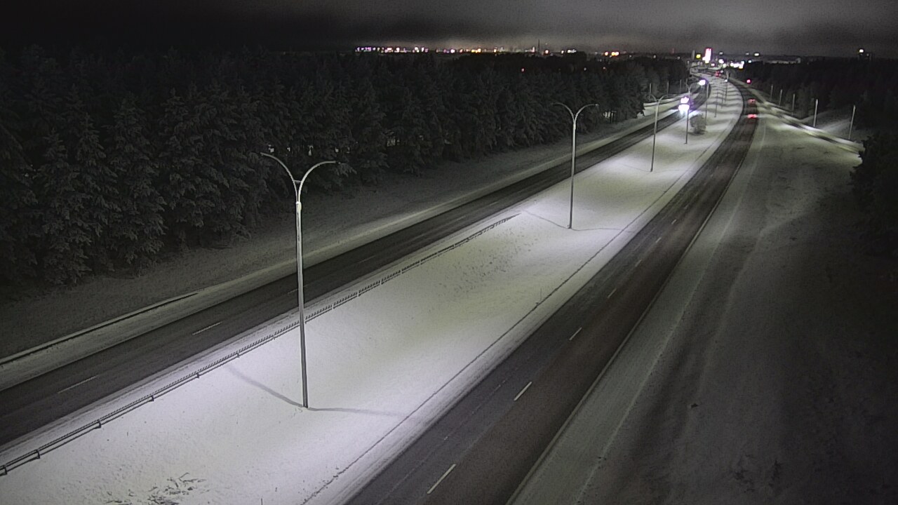 Weather Camera Image Road 4 Oulu, Ouluntulli, Oulu, Pohjois-Pohjanmaa