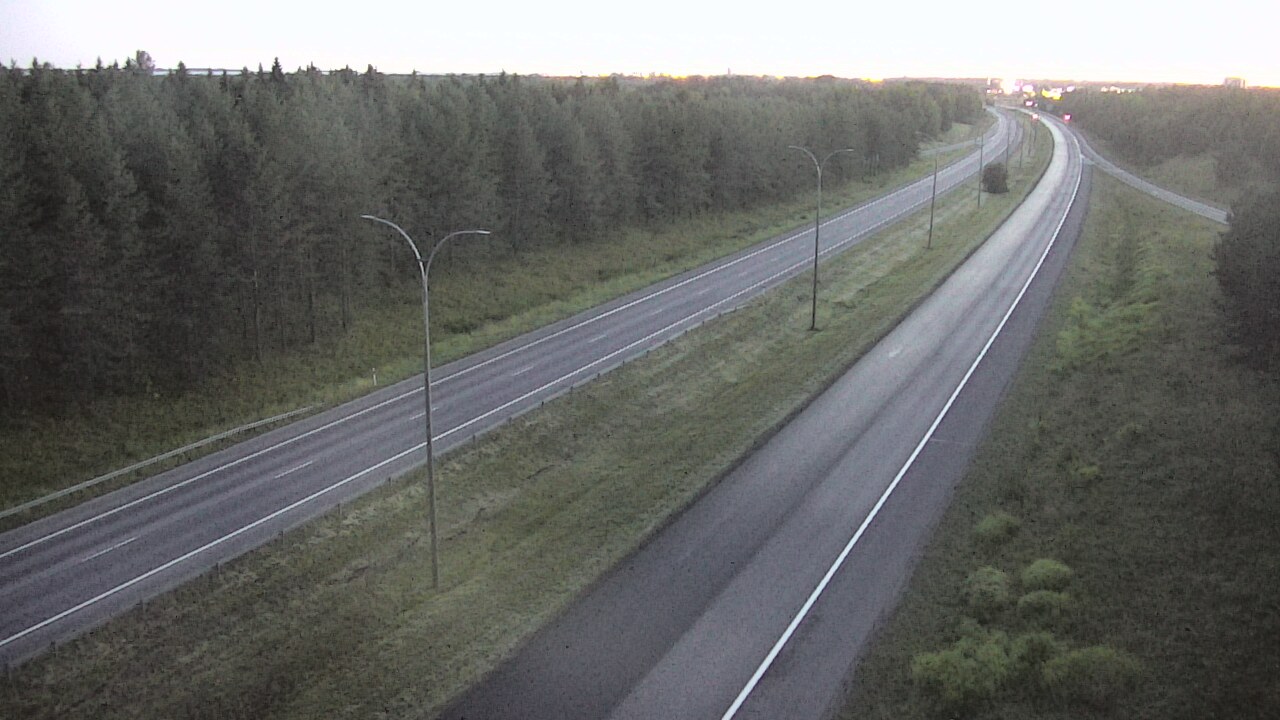 Weather Camera Image Väg 4 Uleåborg, Ouluntulli, Oulu, Pohjois-Pohjanmaa