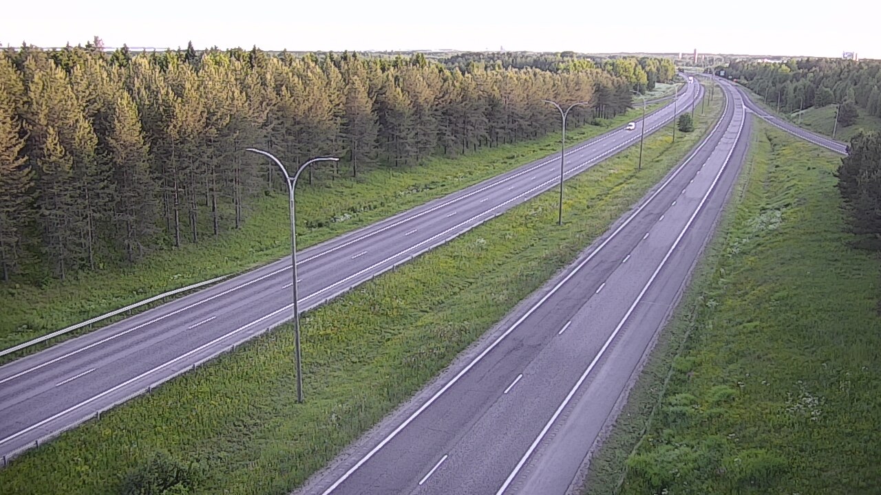 Weather Camera Image Road 4 Oulu, Ouluntulli, Oulu, Pohjois-Pohjanmaa
