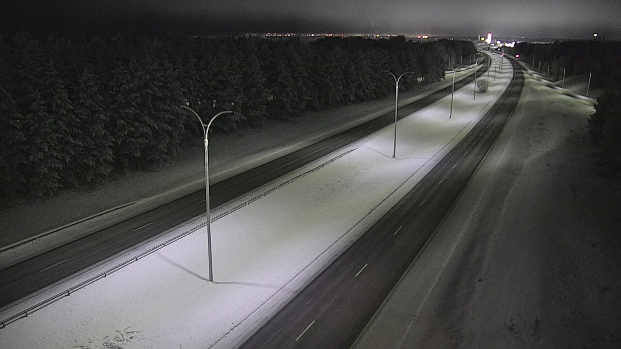 Weather Camera Image Road 4 Oulu, Ouluntulli, Oulu, Pohjois-Pohjanmaa