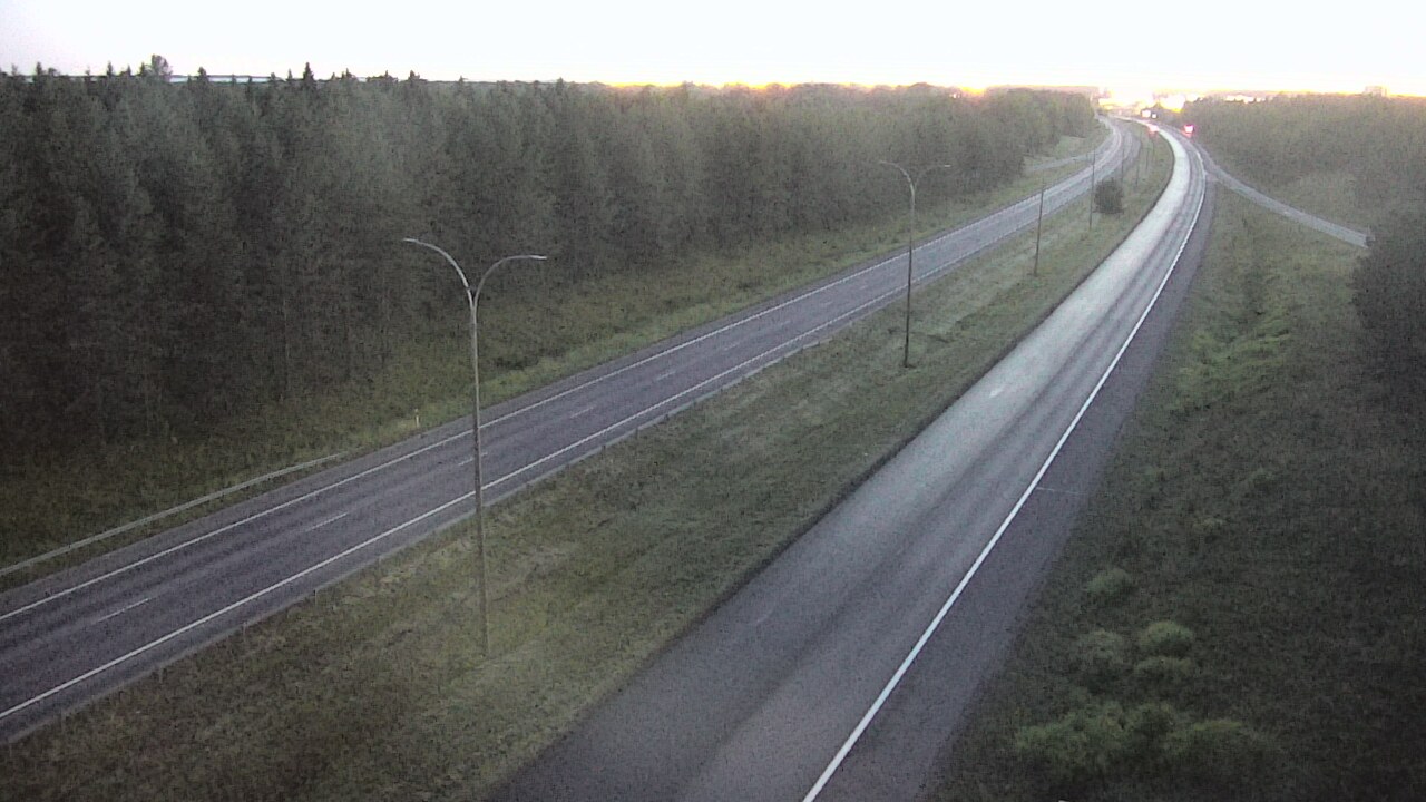 Weather Camera Image Väg 4 Uleåborg, Ouluntulli, Oulu, Pohjois-Pohjanmaa