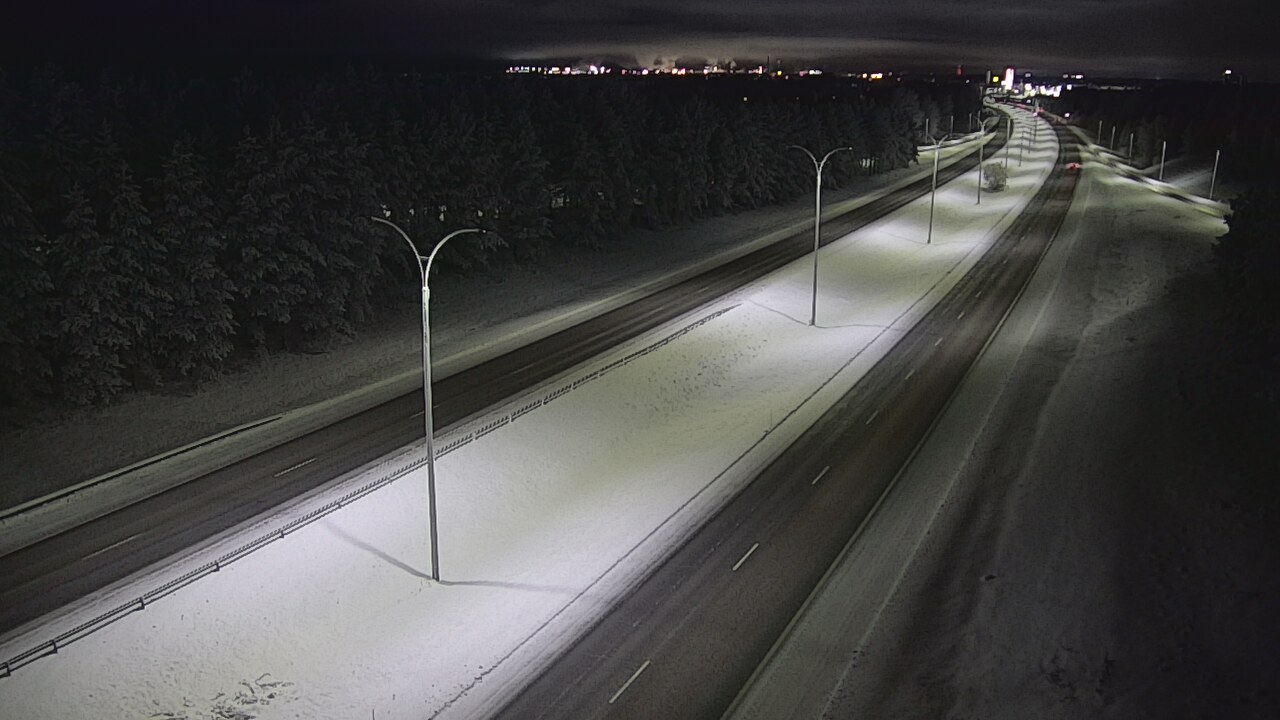 Weather Camera Image Road 4 Oulu, Ouluntulli, Oulu, Pohjois-Pohjanmaa