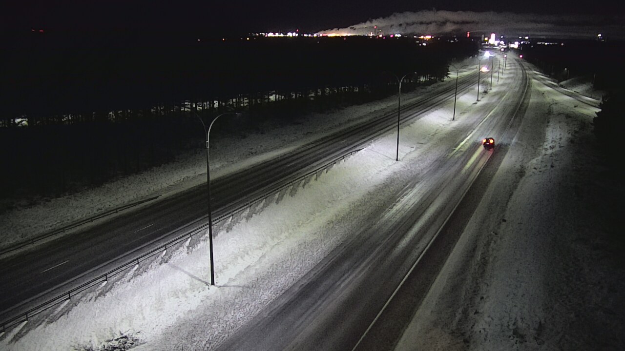 Weather Camera Image Väg 4 Uleåborg, Ouluntulli, Oulu, Pohjois-Pohjanmaa